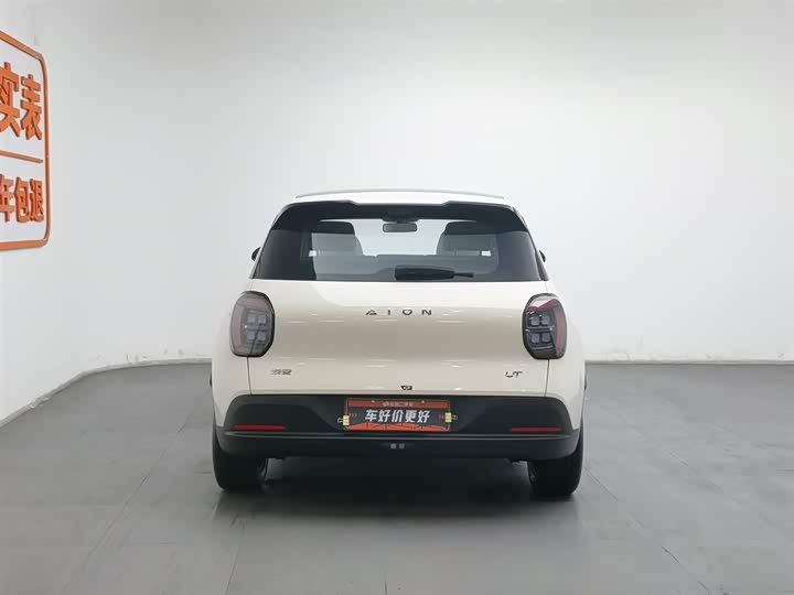Фото 4 - GAC Aion UT