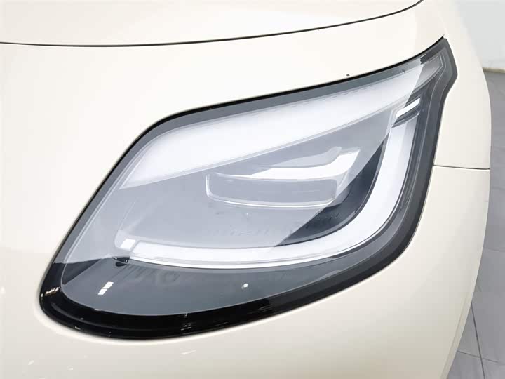 Фото 7 - GAC Aion UT