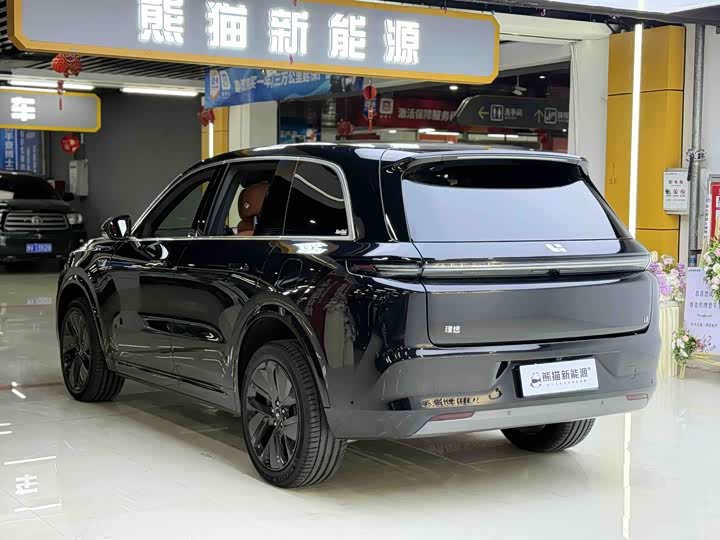 Фото 5 - LiXiang L8