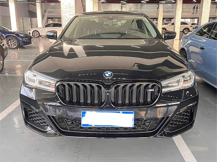 Фото 2 - BMW 5 Series