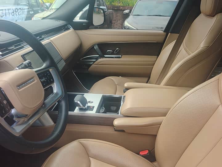 Photo 5 - Land Rover Range Rover