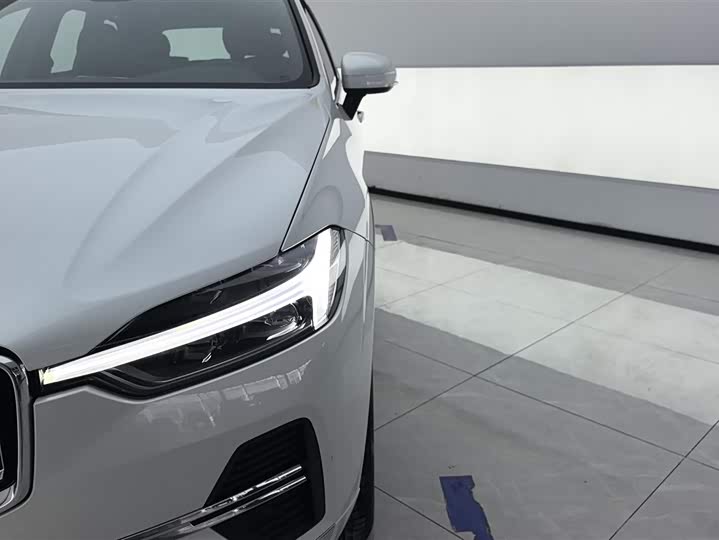 Photo 5 - Volvo XC60