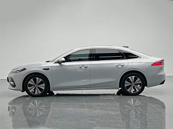 Фото 3 - Geely Galaxy A7