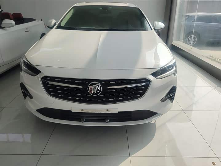 Фото 2 - Buick Regal