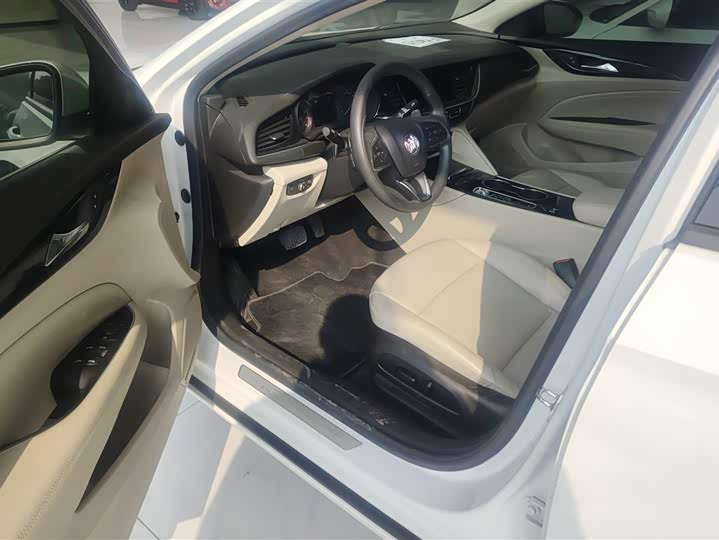 Фото 7 - Buick Regal