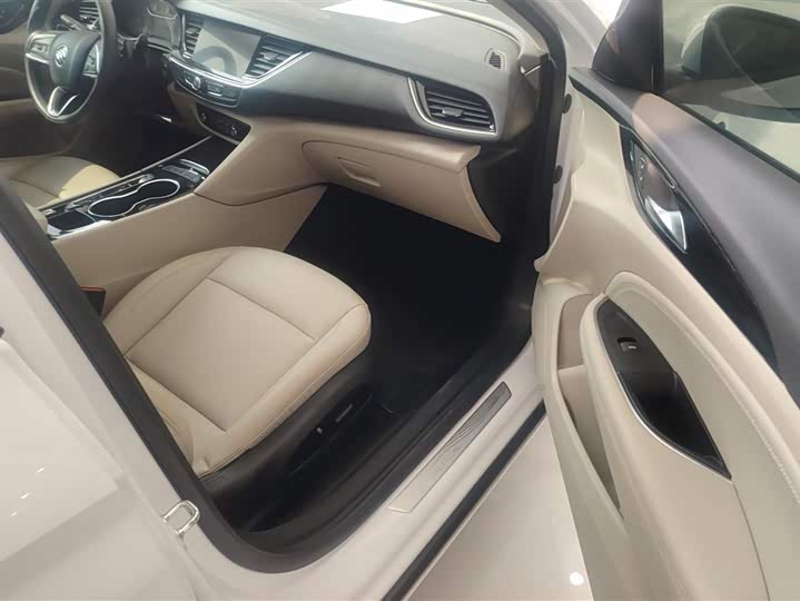 Фото 8 - Buick Regal