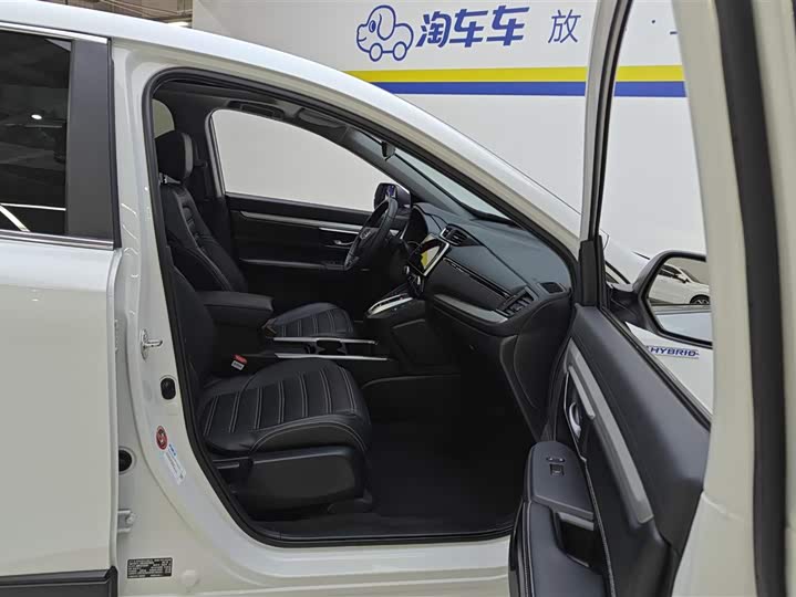 Фото 8 - Honda CR-V