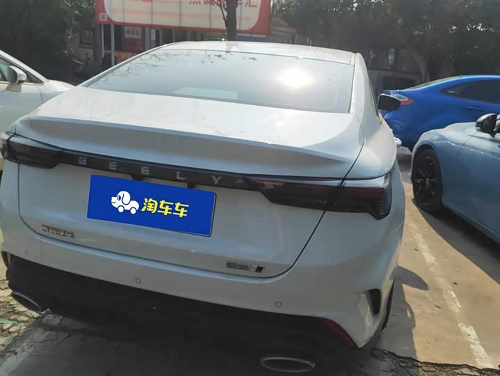 Фото 3 - Geely Binrui