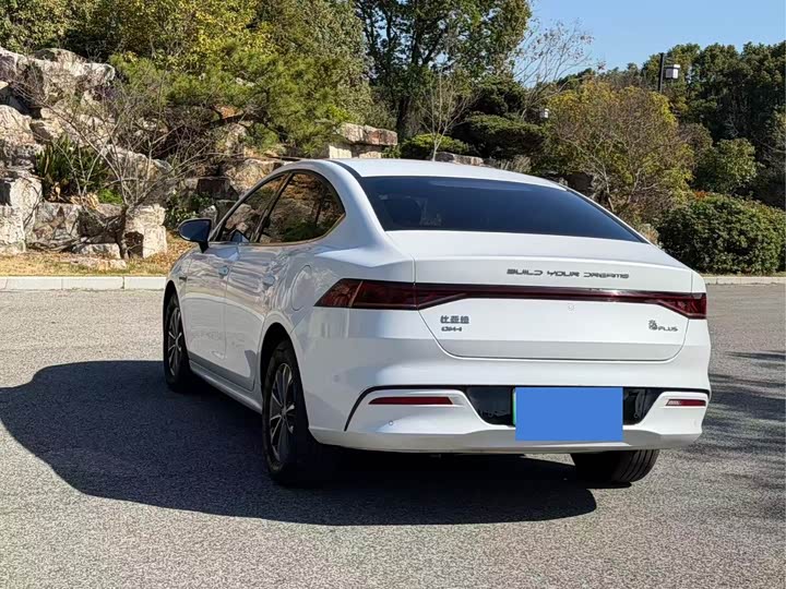 Фото 6 - BYD Qin Plus