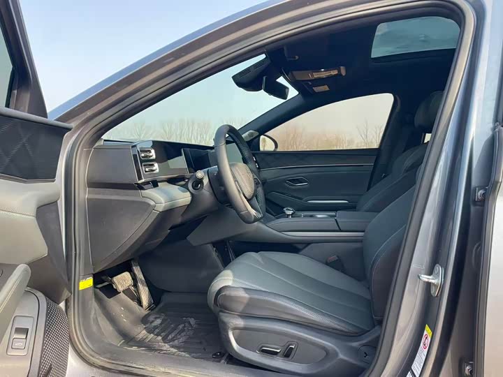 Фото 4 - BYD Qin L