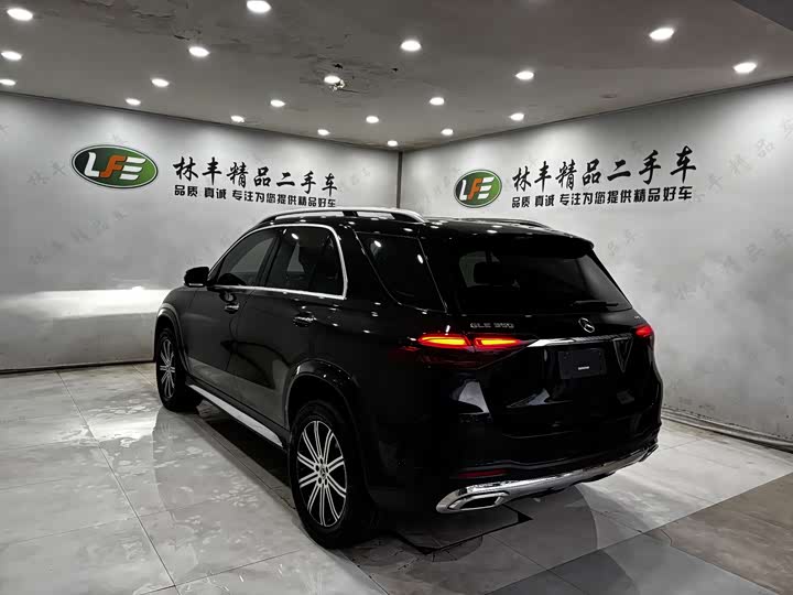 Фото 7 - Mercedes-Benz GLE-Class