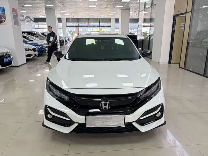 Фото 2 - Honda Civic