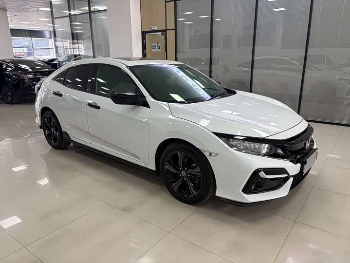 Фото 3 - Honda Civic