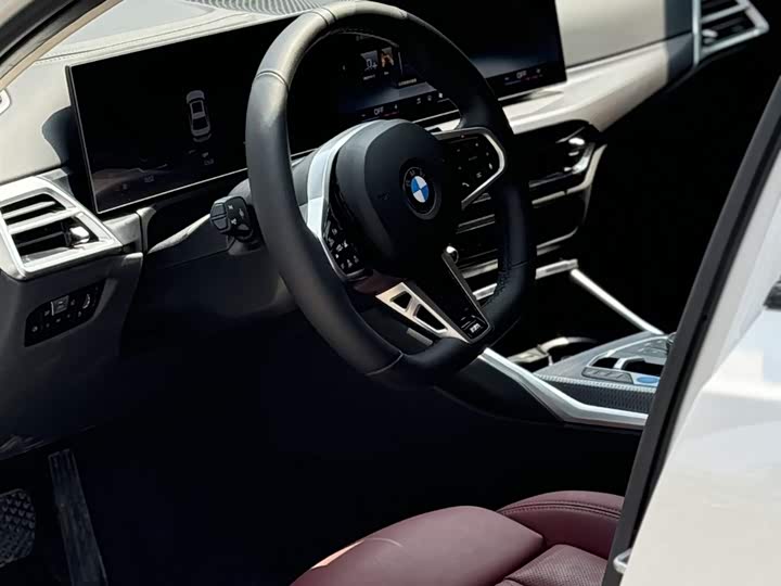 Фото 6 - BMW i3