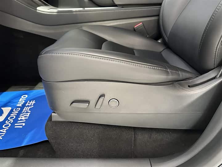 Фото 7 - Tesla Model Y