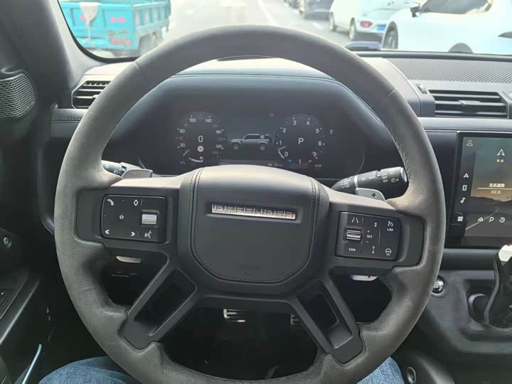 Фото 9 - Land Rover Defender