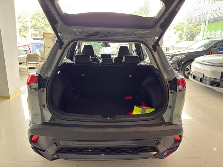 Фото 9 - Toyota Corolla Cross