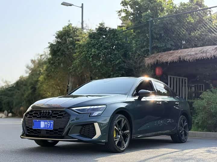 Фото 1 - Audi A3