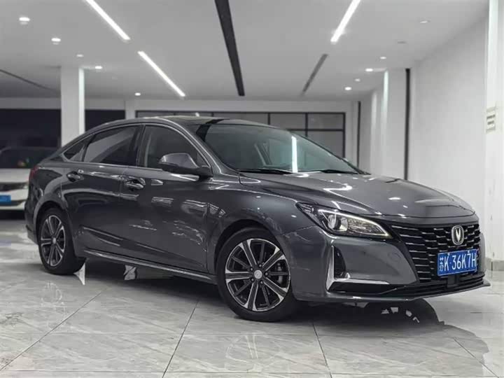 Photo 1 - Changan Raeton CC