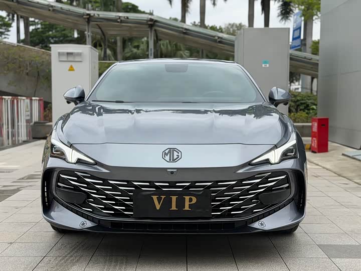 Фото 2 - MG Motor 7