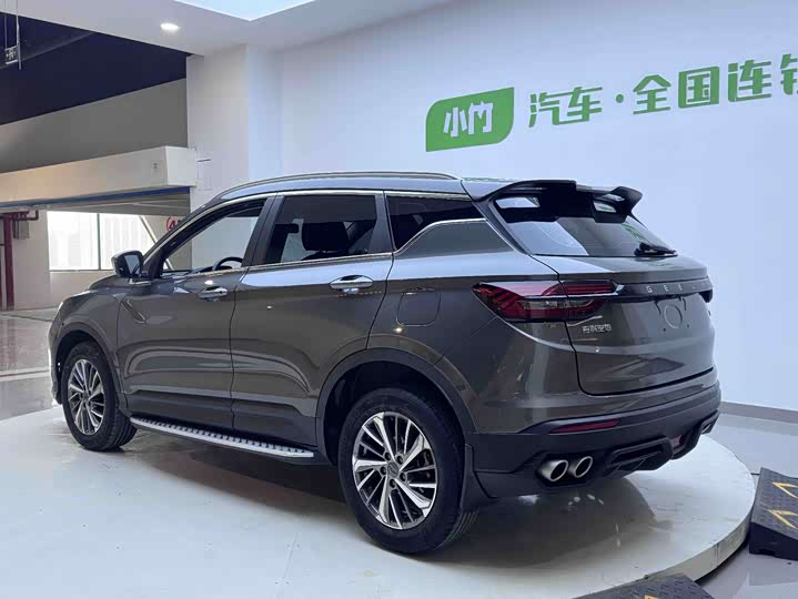 Фото 2 - Geely Coolray