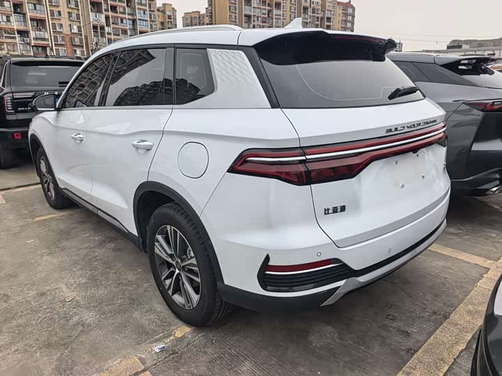 Фото 4 - BYD Song Pro