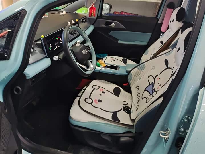 Фото 9 - Geely Geometry E Firefly