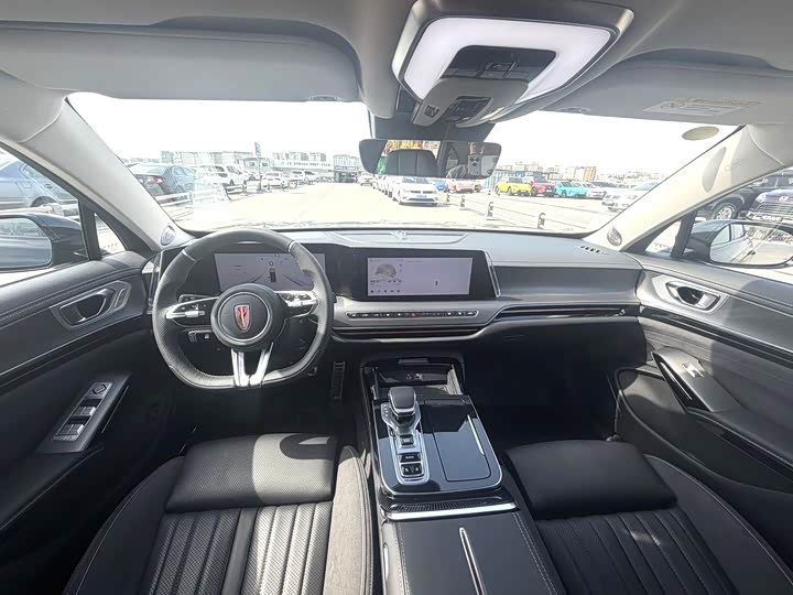 Фото 7 - Hongqi H9