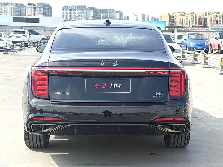 Фото 9 - Hongqi H9