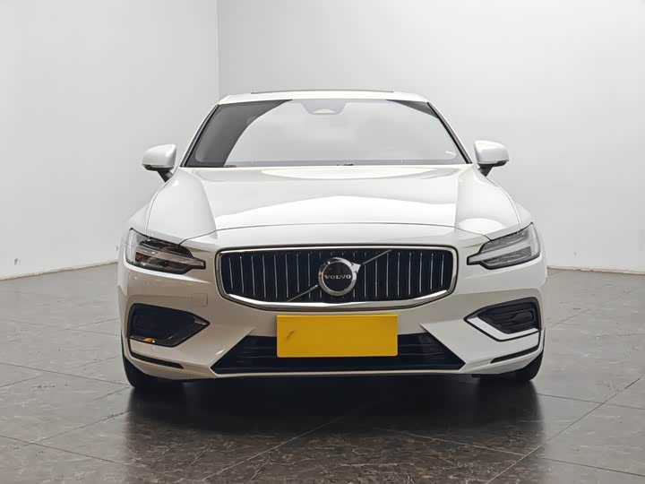 Photo 5 - Volvo S60