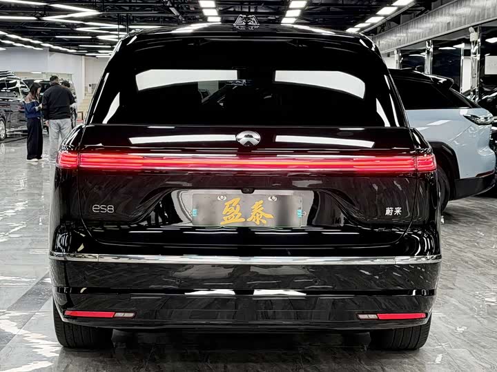 Фото 6 - Nio ES8