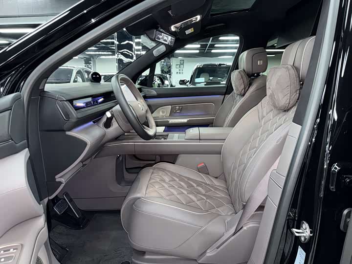 Фото 8 - Nio ES8