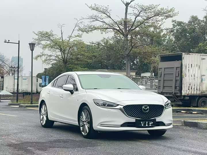 Фото 3 - Mazda Atenza