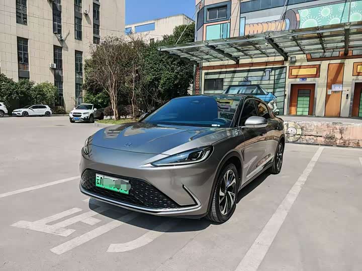 Photo 1 - BAIC Arcfox Alpha S