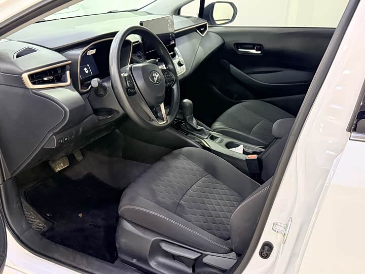 Фото 9 - Toyota Allion