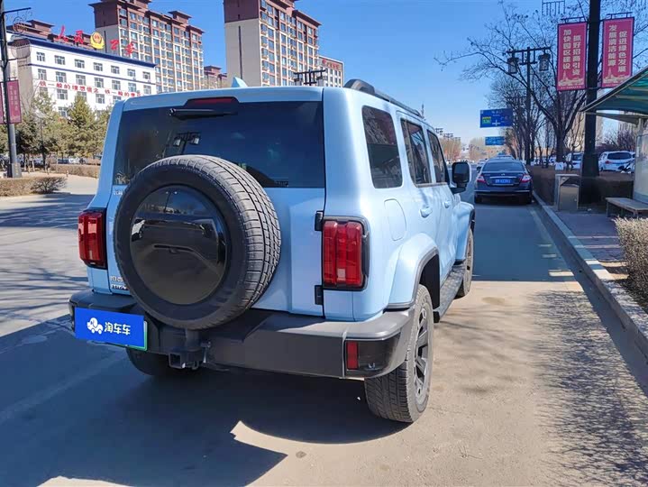 Фото 3 - Tank 300 Hybrid