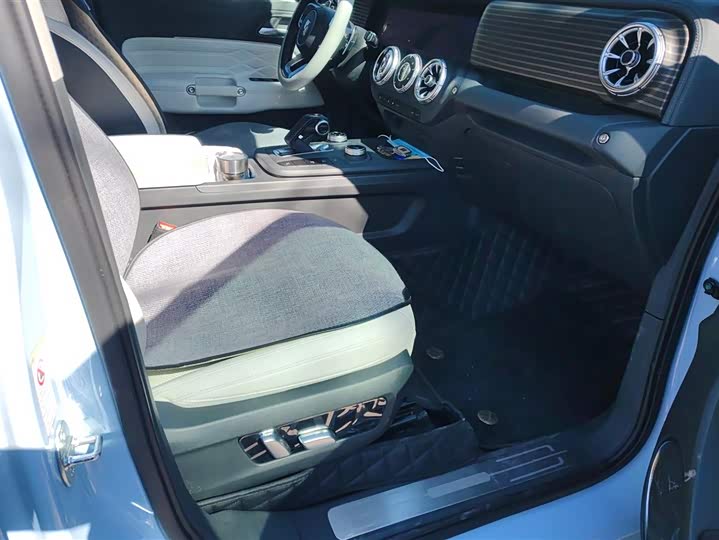 Фото 8 - Tank 300 Hybrid