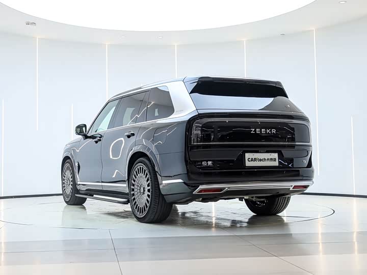 Фото 6 - Zeekr 9X