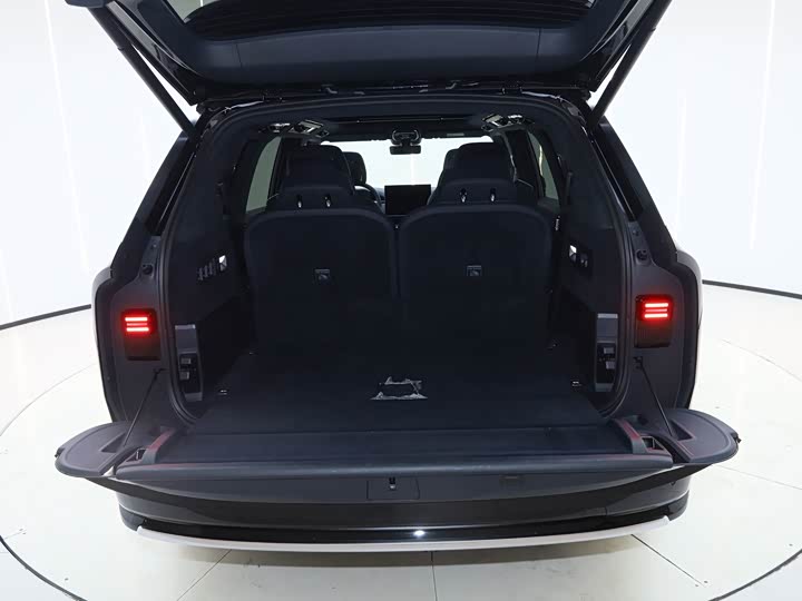 Фото 9 - Zeekr 9X