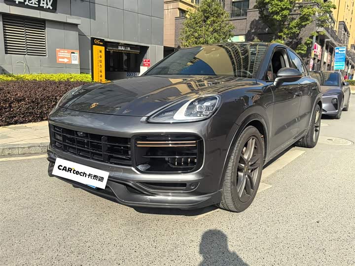 Фото 1 - Porsche Cayenne
