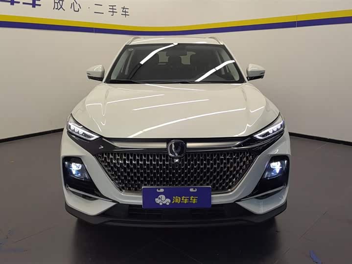 Фото 2 - Changan X7 Plus