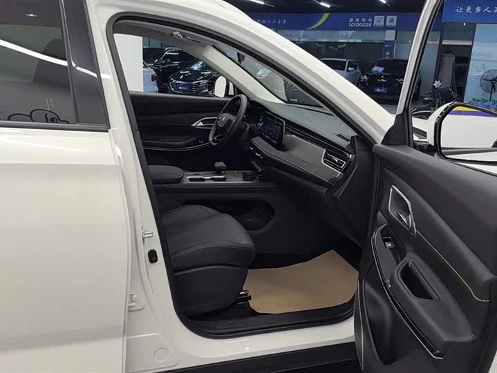 Фото 8 - Changan X7 Plus