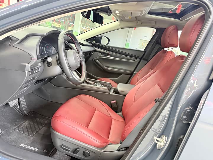 Фото 4 - Mazda 3 (Axela)