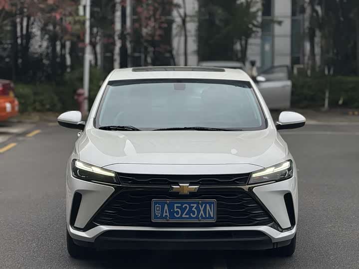 Фото 2 - Chevrolet Monza