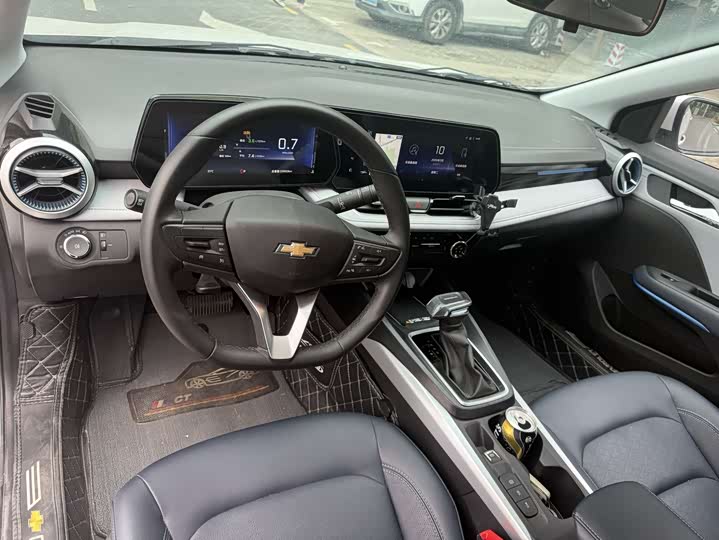 Фото 5 - Chevrolet Monza