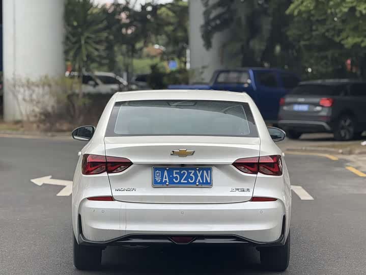 Фото 8 - Chevrolet Monza