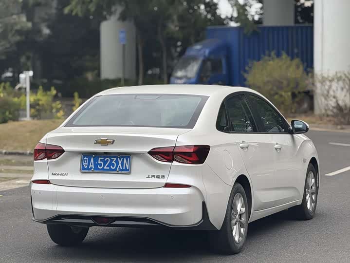 Фото 9 - Chevrolet Monza