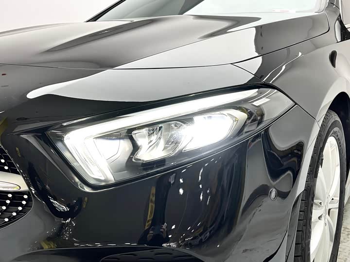 Фото 5 - Mercedes-Benz A-Class