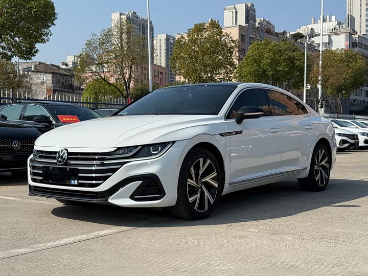 Фото 1 - Volkswagen CC
