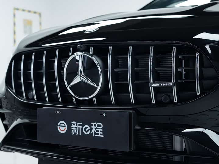 Фото 8 - Mercedes-Benz A-Class AMG